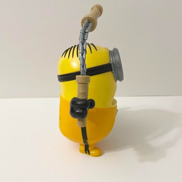 Minions The Rise of Gru Mighty Stuart Kung Fu Action Electronic Toy with Sound - Picture 14 of 16